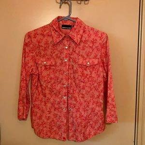 Adorable DKNY Western shirt with snaps